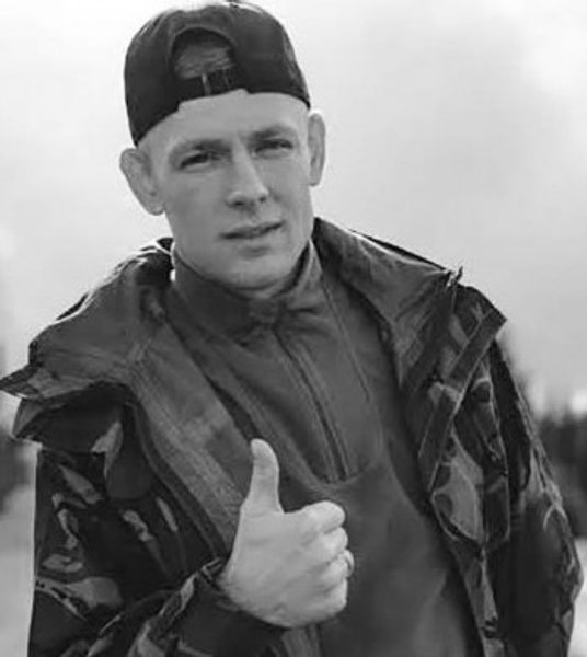 олег адамовский