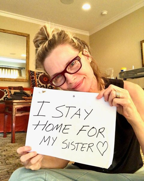 мишель пфайффер, я остаюсь дома, флешмоб