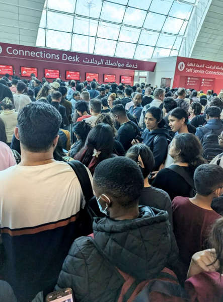 Мандрівники застрягли в Дубаї на 12 днів, 60-річна Елісон Шах та її 52-річний чоловік Річард Кей, мандрівки, туризм, подорожі