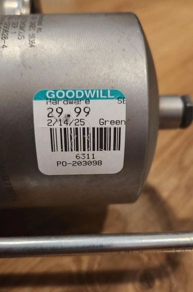 Чоловік знайшов у комісійному магазині деталь, яка може коштувати сотні тисяч доларів