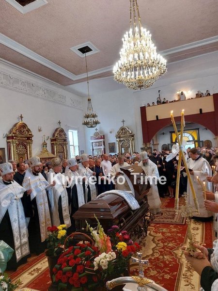 Отпеваение покойного Константина Павлова в церкви