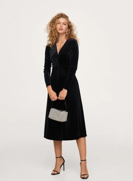 черное платье, модное платье, тренды 2022, модные тренды