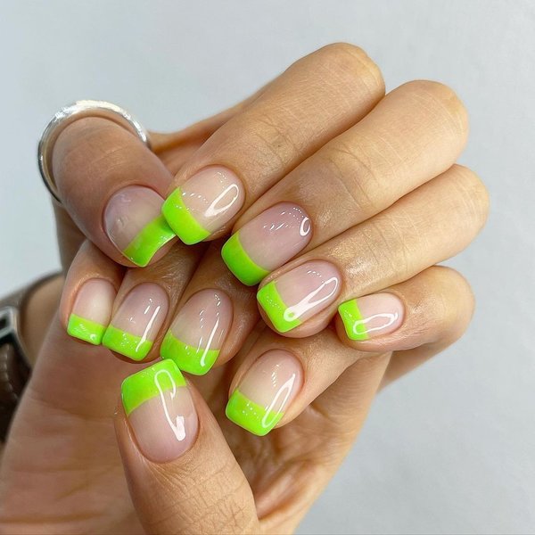 цветной френч, французский маникюр, модный маникюр, маникюр 2022