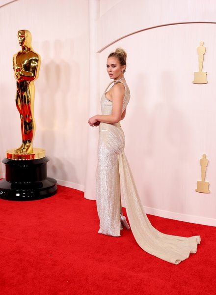 Емілі Блант