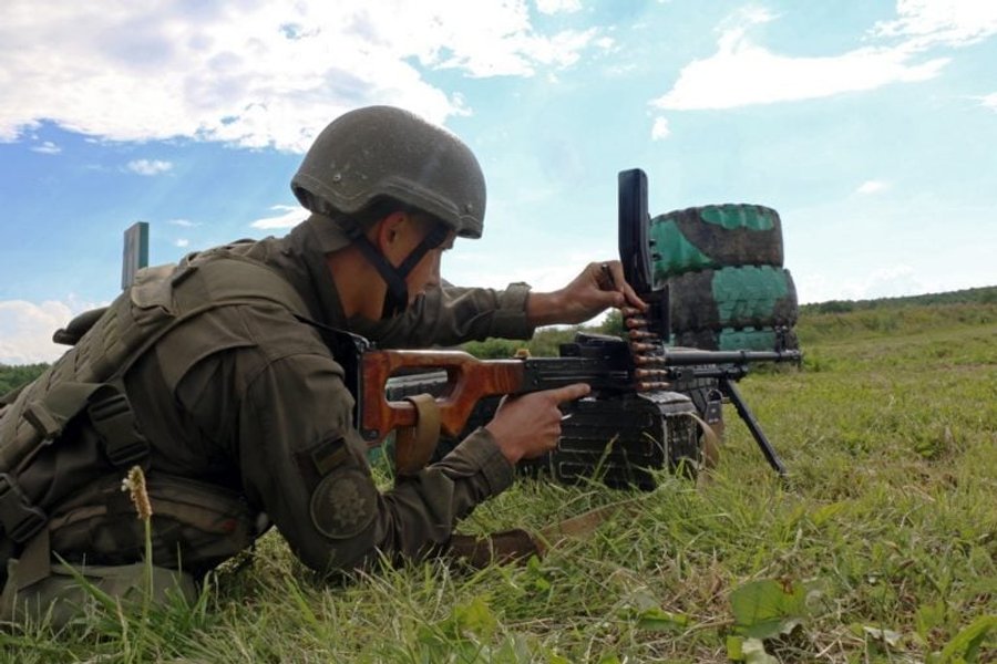 Нацгвардия, учения, пулеметчик