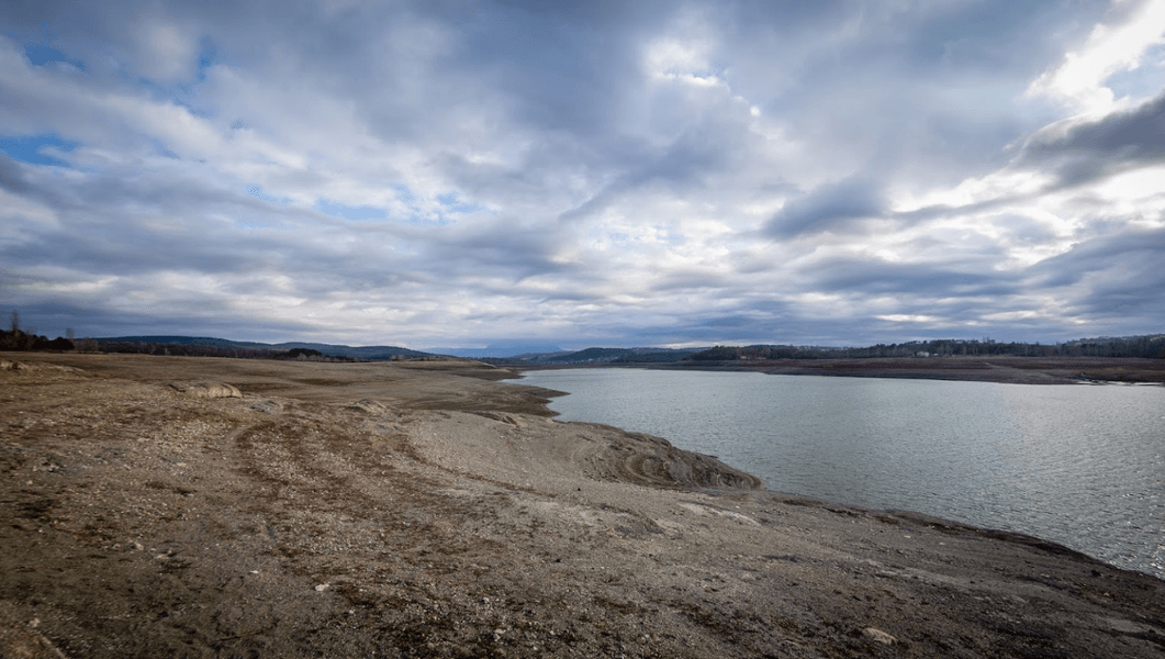 Фото Симферопольского водохранилища. январь 2021