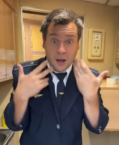 Провідник потяга, права та обов'язки пасажирів у вагоні, Укрзалізниця, інтерв'ю, туризм, подорожі, питання та відповіді