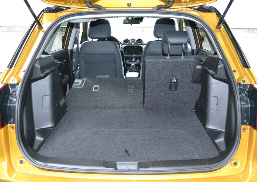 Suzuki Vitara, новый Suzuki Vitara, Suzuki Vitara 2023, гибрид Suzuki Vitara, кроссовер Suzuki Vitara