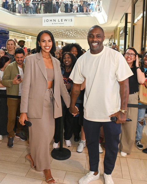 Сабріна Ельба, Ідріс Ельба