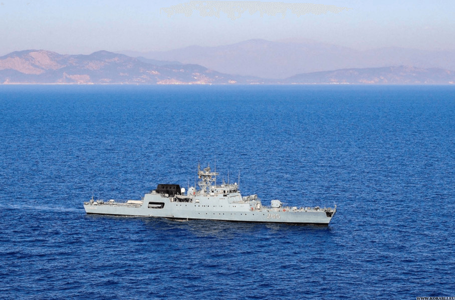 Румынский корвет "Contra-Amiral Horia Macelariu"