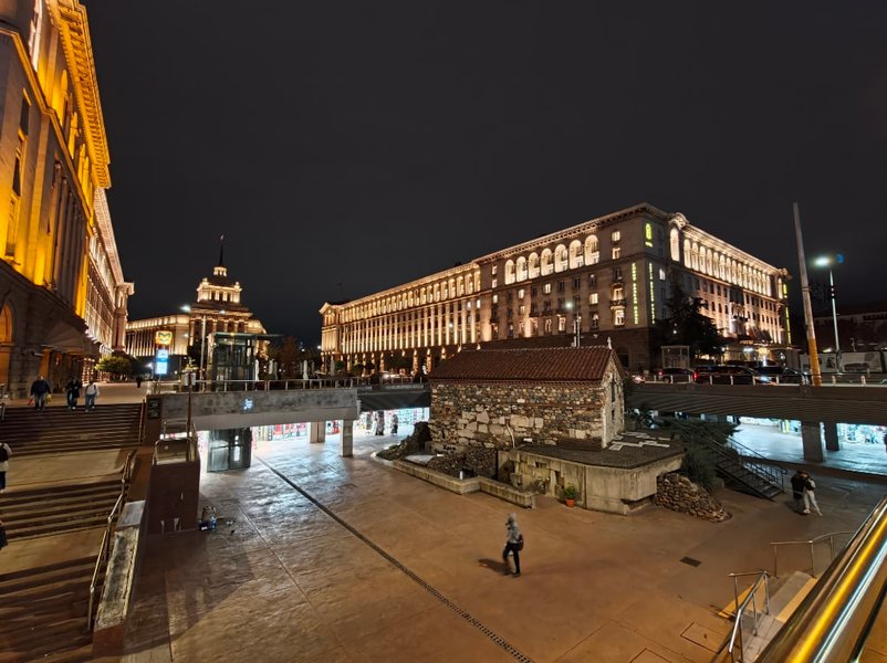 Фото на Oppo Find X10