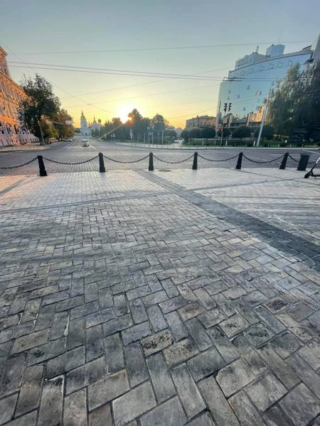 Софийская площадь, дрифт на Софийской площади, уборка Софийской площади