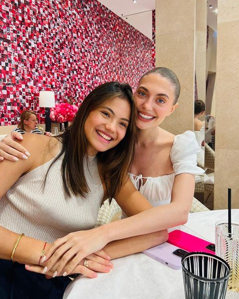 Эмма Радукану, карло агостинелли, Элоиза Агостинелли