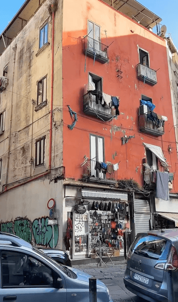 Українці купили житло в Італії