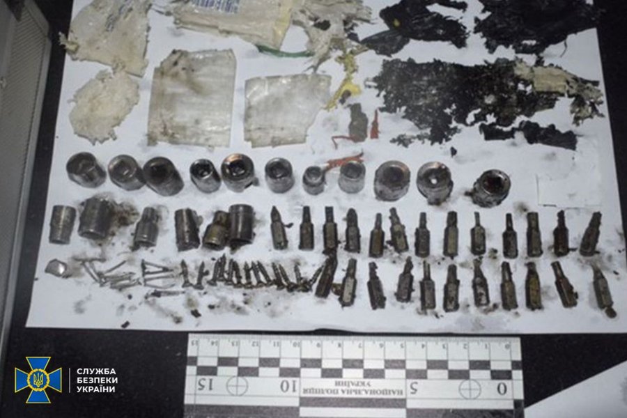 Підлітки підірвали вибухівку біля райвідділу поліції на Київщині