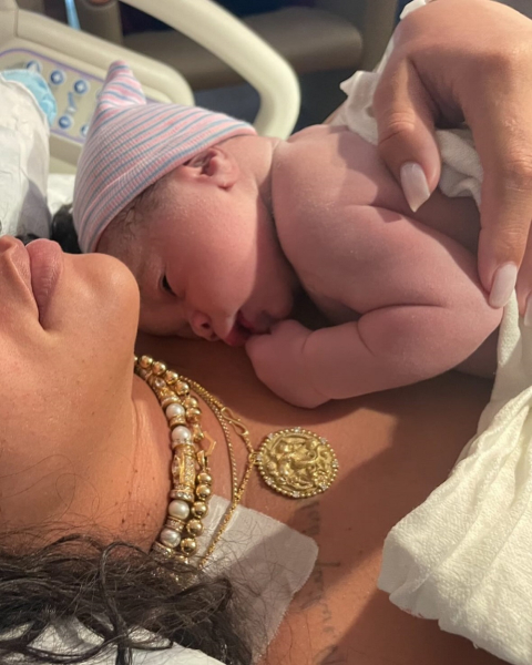 Ріанна, пологи, дитина, син