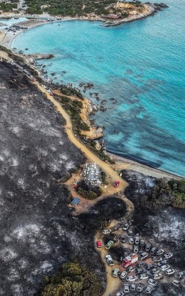 сардиния пожар 1 сардиния пляж