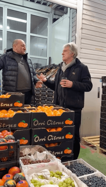 Ющенко на рынке