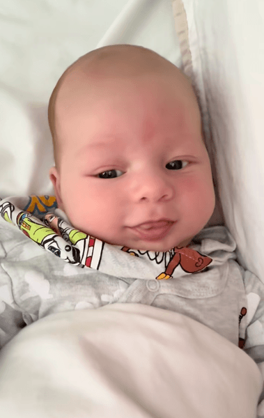 Маленький Брукс полностью глухой