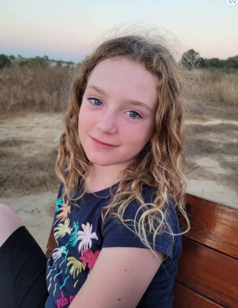 Емили Хенд Емили Хенд