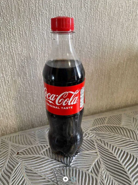 В Україні продають пляшку Coca-Cola, виготовлену під Києвом в перші хвилини вторгнення РФ (фото)