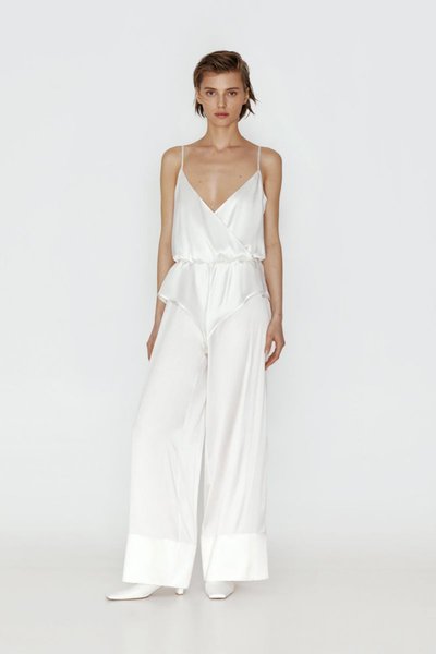 в каком наряде встречать новый год 2020, белый цвет, в каких цветах встречать 2020 новый год