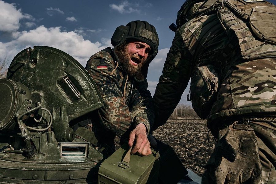 Останні фото із Дмитром Коцюбайло