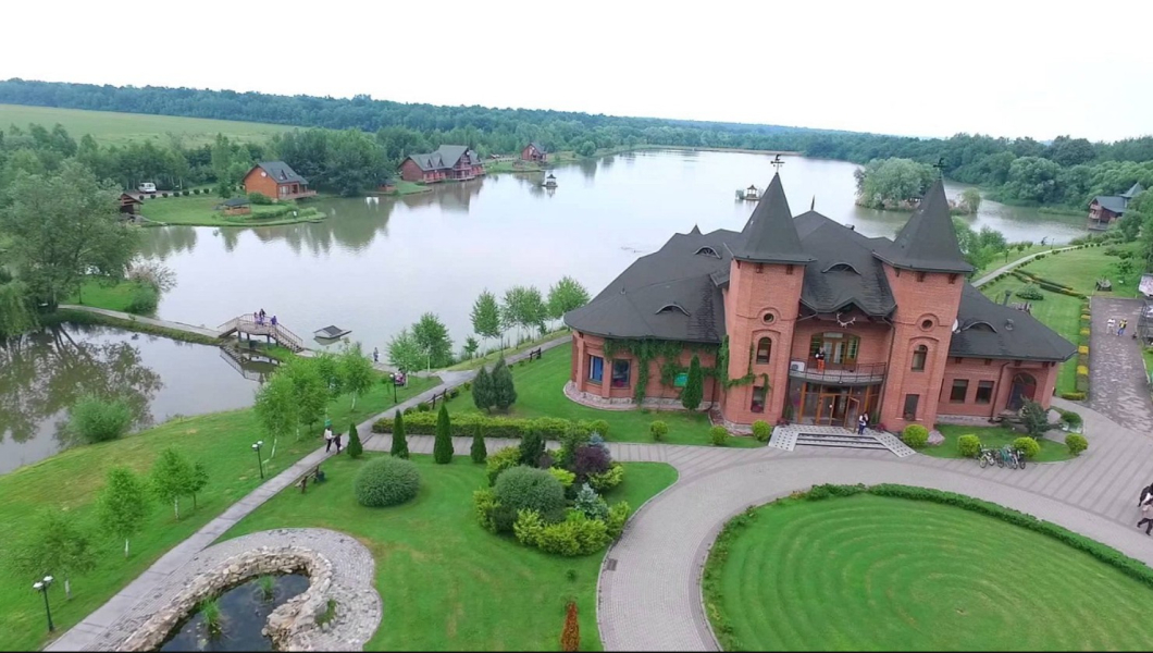 Відпочиньте в окремих будинках у Транскарпатії Українці під час канікул у 2025 році можуть бути стиснуті на Трансрацькій службі відпочинку