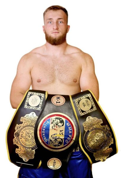 Роман Головатюк, Головатюк, загинув Головатюк, кікбоксер Головатюк