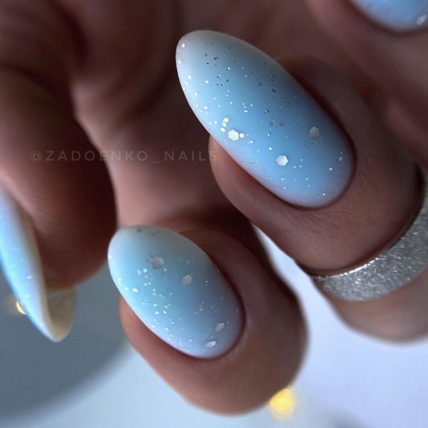 Маникюр синий на нарощенные ногти (63 фото)