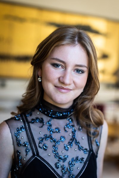 Принцеса Бельгії Єлизавета, офіційний портрет, день народження