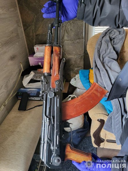 Гибель Плахотника, оружие стрелка, полиция