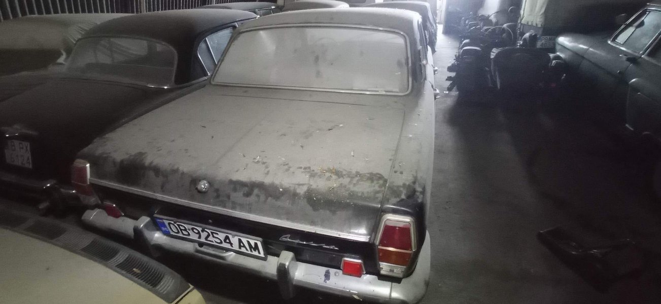 коллекция авто, ретро-авто, советские авто, ВАЗ-2101, ГАЗ-13 Чайка, Волга ГАЗ-21, Волга ГАЗ-24