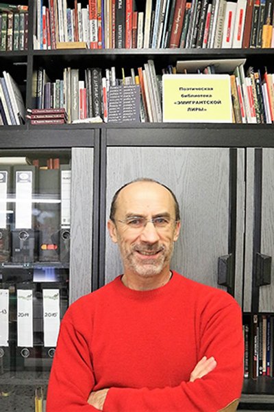 

Александр Мельник: "Поэты из Украины — наши частые гости. Лауреатами фестиваля и победителями наших конкурсов в разные годы были Ирина Иванченко, Владислава Ильинская, Ия Кива, Евгения Красноярова, Алексей Мишуков, Александр Хинт"
