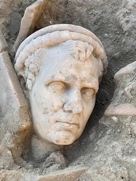 Турция, статуэтка, раскопки, находка, бог, открытие, история, наследие, Греция, археолог, археологи, театр, Византия, население