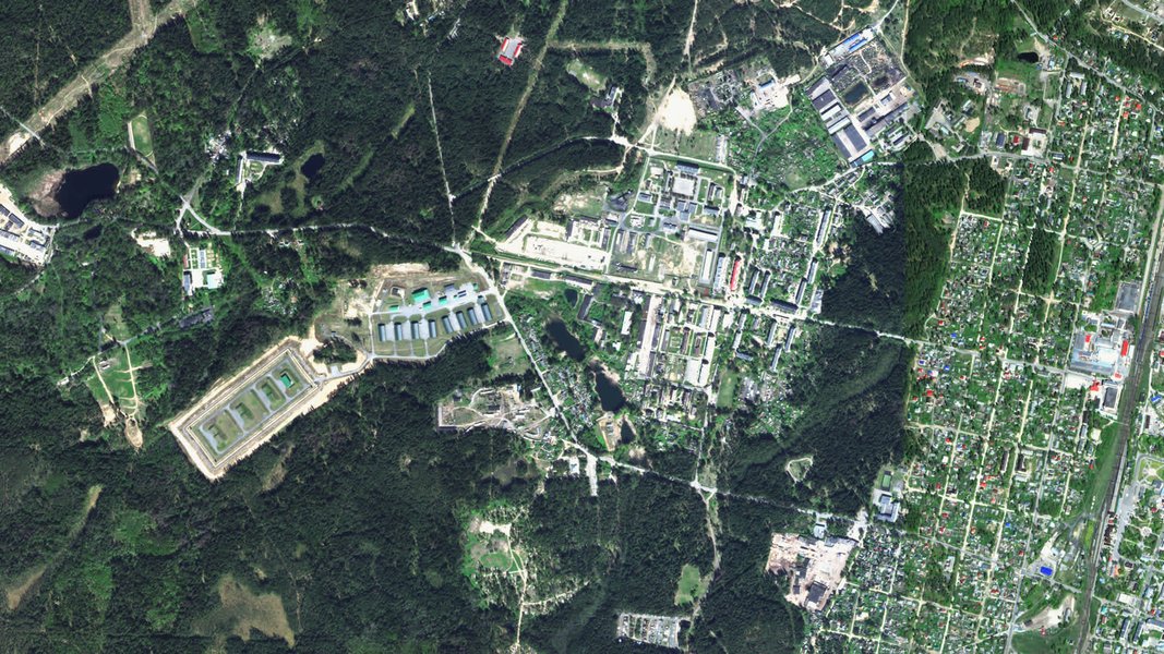 Військова база у Лузі під Петербургом