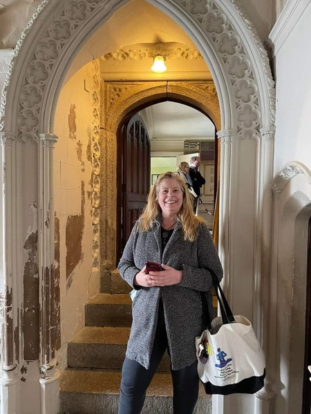 Анджела Уорд