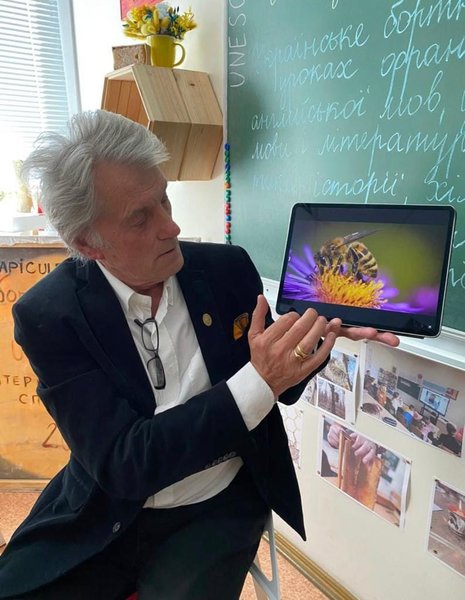 Ющенко пчеловод