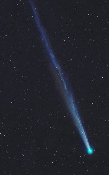 комета C/2025 R2 (SWAN)