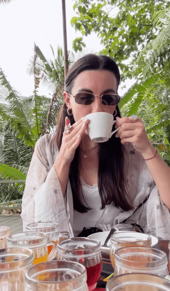 Украинка на Бали