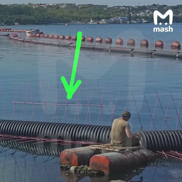 Боны, боны в Керченском проливе