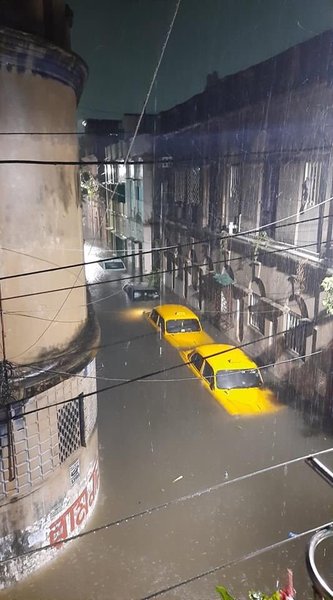 Индия, шторм Амфан