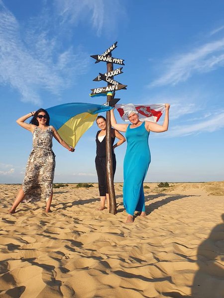 Савченко путешетвовала с сестрой Верой