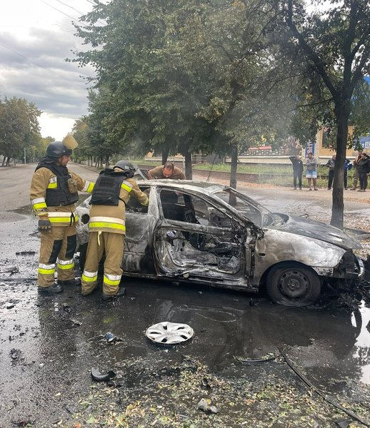 Дрон РФ уничтожил автомобиль иностранных журналистов в Славянске