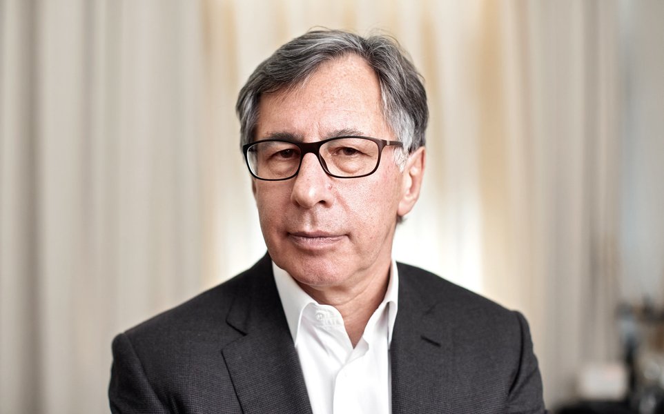 Петр Авен, олигарх Авен, российский олигарх