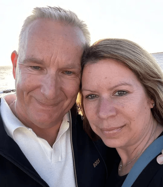 Супругов обманули в ресторане, отпуск, королевские креветки, романтический ужин, курорт, Канарские острова, деньги, счет, меню