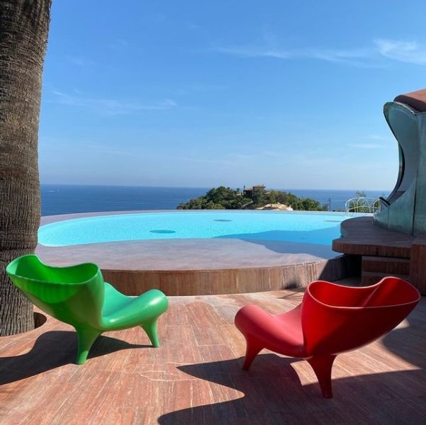 Bubble Palace, интерьер, дом Пьера Кардена