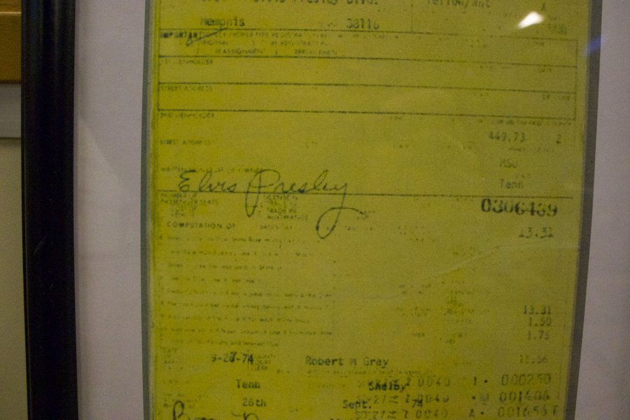 Cadillac Fleetwood Brougham, авто Элвиса Пресли, Cadillac Элвиса Пресли, Элвис Пресли