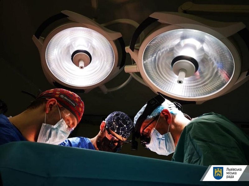 Львов, больница, хирурги, операция, трансплантация, донор,