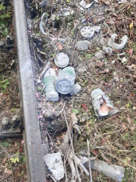 Старух закликав місцевих жителів бути обережними з уламками ракет